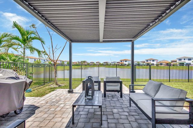 16608 Cove Road, Westlake, FL 33470