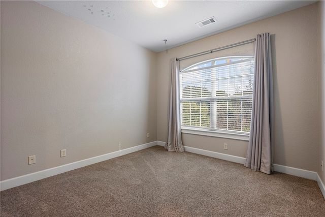 1104 Edinburgh Avenue, Bentonville, AR 72713