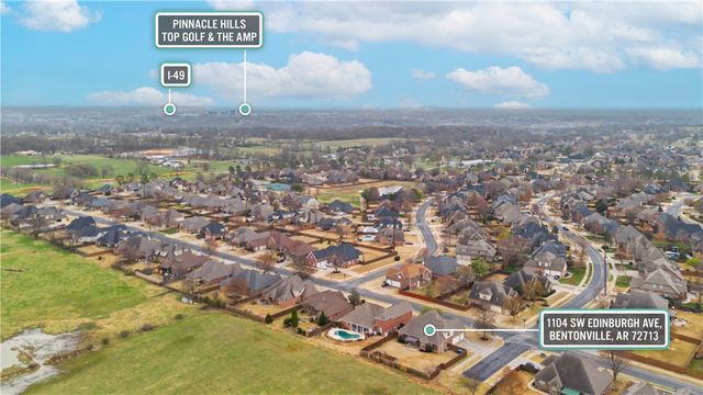 1104 Edinburgh Avenue, Bentonville, AR 72713