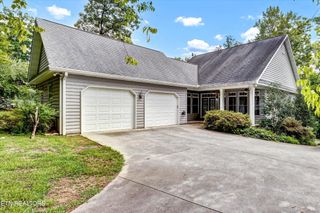 140 Ootsima Way, Loudon, TN 37774