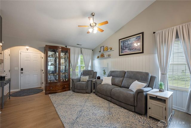 1409 Runnymeade Way, Beavercreek Twp, OH 45385