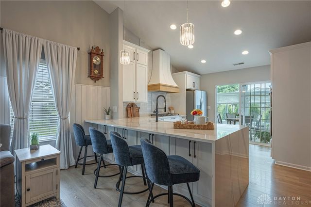 1409 Runnymeade Way, Beavercreek Twp, OH 45385