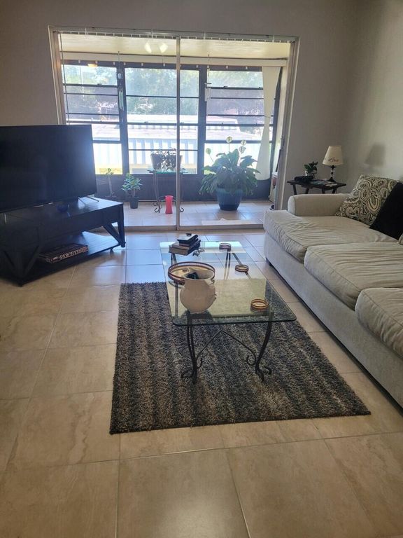 2302 Sunrise Boulevard 201, Fort Pierce, FL 34982