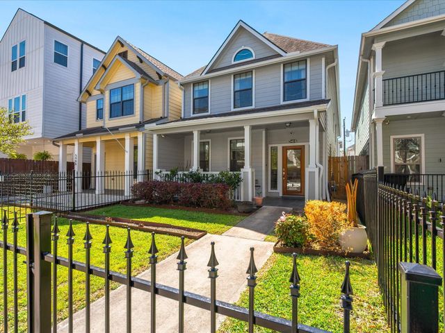 540 W 24th Street B, Houston, TX 77008