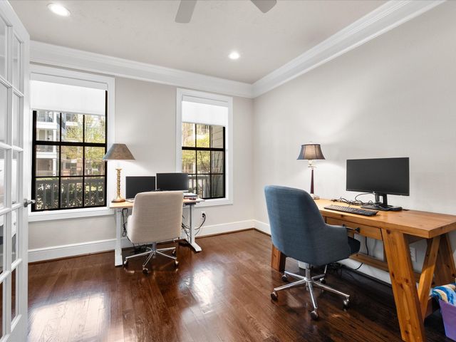 540 W 24th Street B, Houston, TX 77008