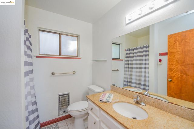 16460 Caddo Cir, Sonora, CA 95370