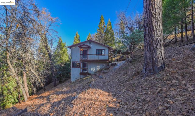 16460 Caddo Cir, Sonora, CA 95370