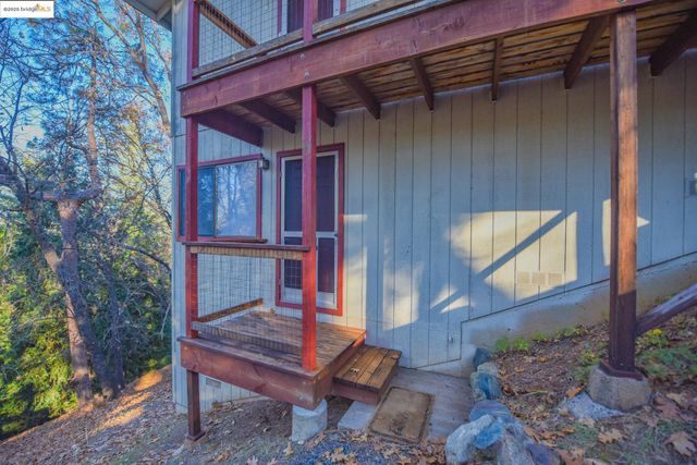 16460 Caddo Cir, Sonora, CA 95370