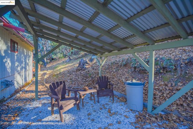 16460 Caddo Cir, Sonora, CA 95370