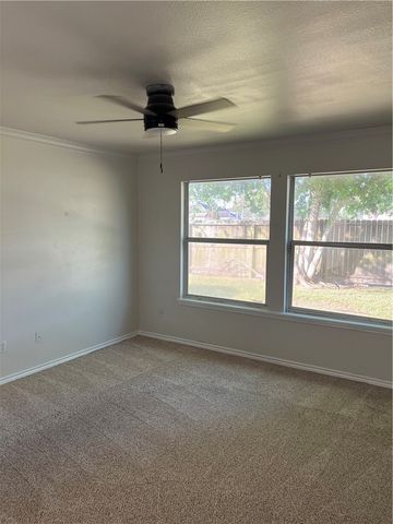 2325 Light Wind Dr, Corpus Christi, TX 78414