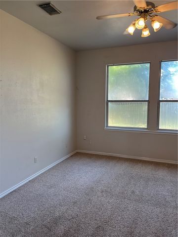 2325 Light Wind Dr, Corpus Christi, TX 78414