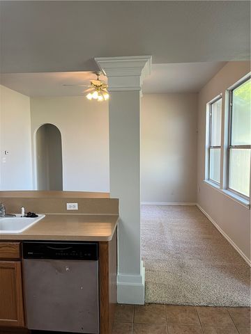 2325 Light Wind Dr, Corpus Christi, TX 78414