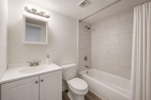 2207 Leon ST 202, Austin, TX 78705
