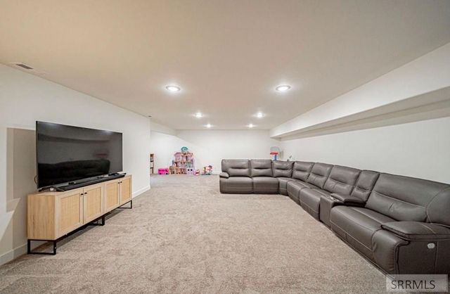 655 Lincoln Street, Rigby, ID 83442