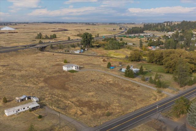 13528 W Medical Lake 4 Lakes Rd, Cheney, WA 99004