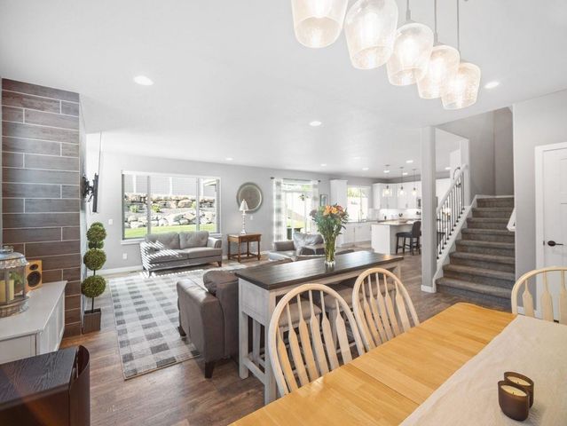 1816 S Ridgetop Dr, Spokane Valley, WA 99016