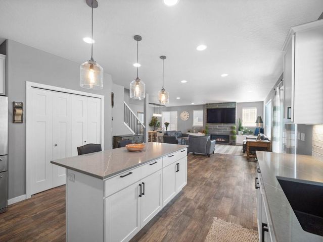 1816 S Ridgetop Dr, Spokane Valley, WA 99016