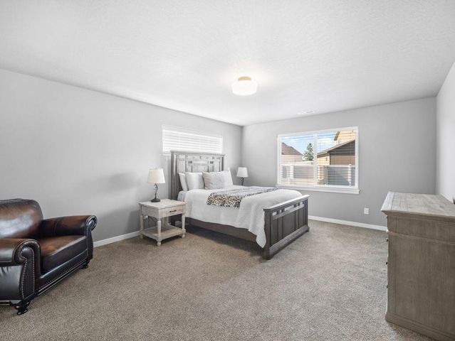 1816 S Ridgetop Dr, Spokane Valley, WA 99016