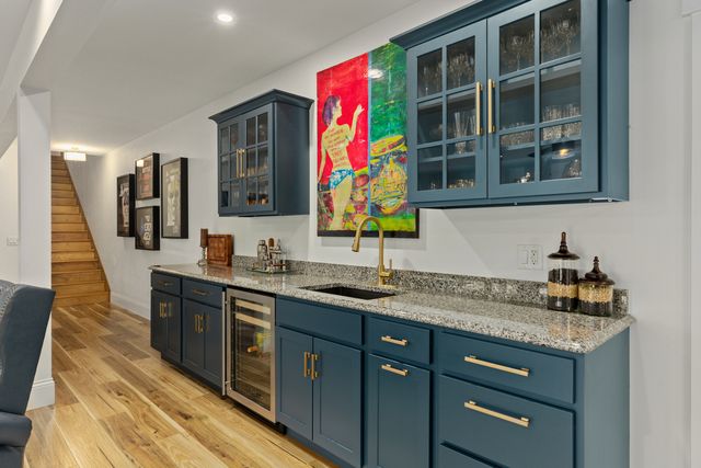 10028 E Pineridge Drive, Effingham, IL 62401