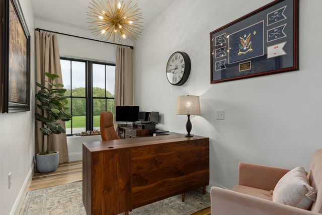 10028 E Pineridge Drive, Effingham, IL 62401