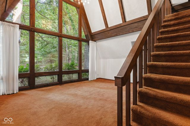 32 Al Mar Court, Bargersville, IN 46106