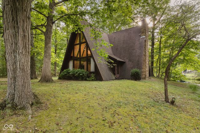 32 Al Mar Court, Bargersville, IN 46106