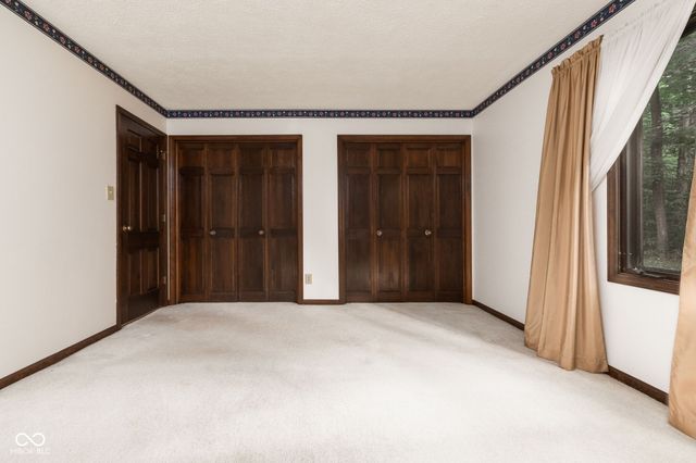 32 Al Mar Court, Bargersville, IN 46106
