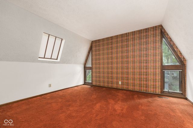 32 Al Mar Court, Bargersville, IN 46106