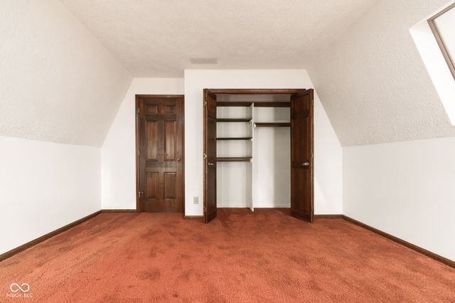 32 Al Mar Court, Bargersville, IN 46106