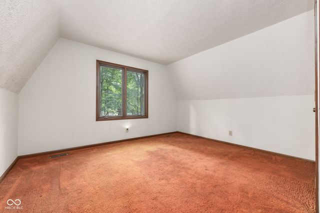 32 Al Mar Court, Bargersville, IN 46106