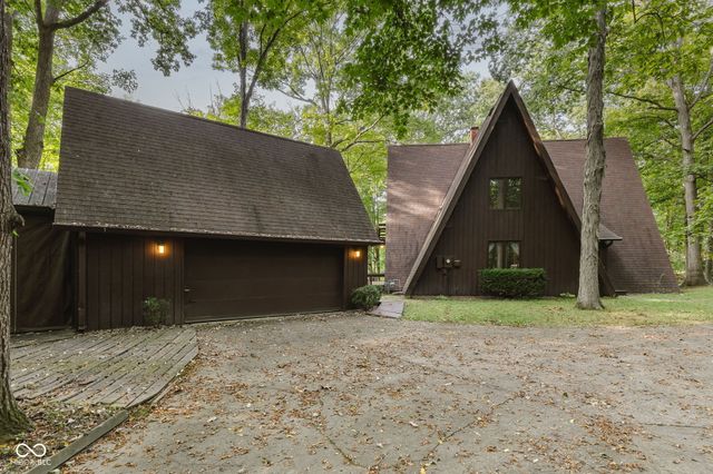 32 Al Mar Court, Bargersville, IN 46106