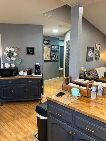 2200 Chelsea Pl, Turlock, CA 95380