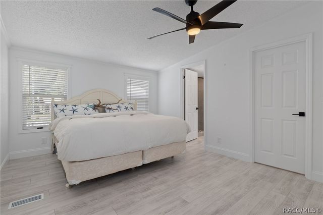 4190 E Lake Park Drive, Hernando, FL 34442