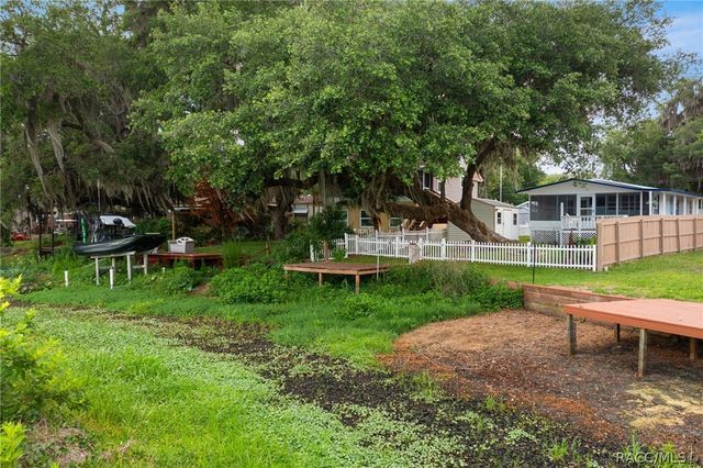 4190 E Lake Park Drive, Hernando, FL 34442