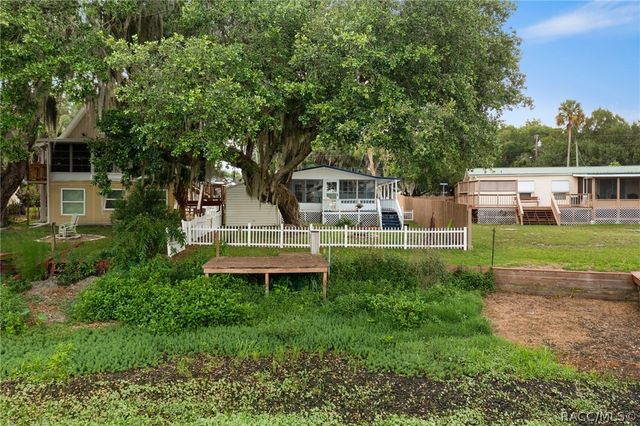 4190 E Lake Park Drive, Hernando, FL 34442