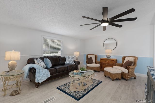 4190 E Lake Park Drive, Hernando, FL 34442