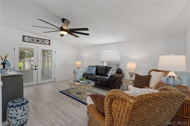 4190 E Lake Park Drive, Hernando, FL 34442