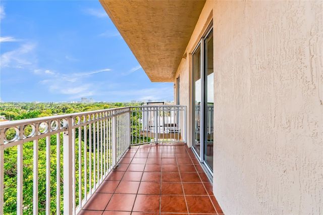 1650 Coral Way PH-9, Miami, FL 33145