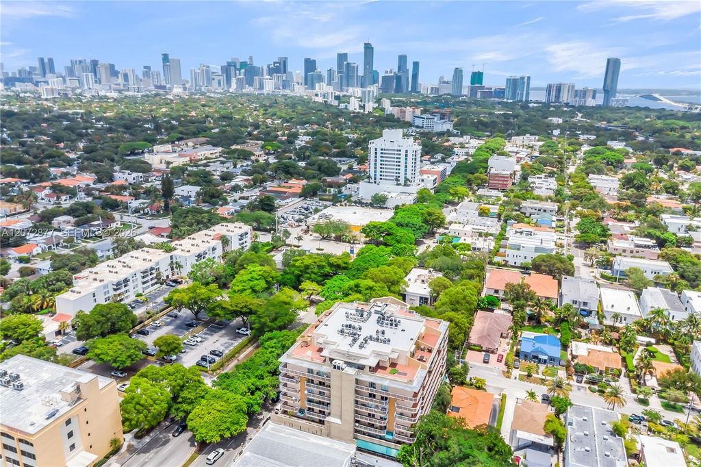 1650 Coral Way PH-9, Miami, FL 33145