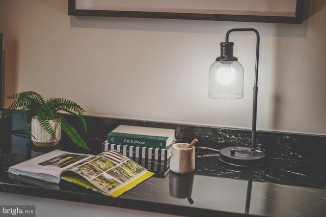 43182 MONGOLD SQ, Ashburn, VA 20148