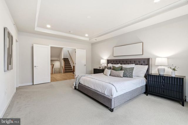 43182 MONGOLD SQ, Ashburn, VA 20148