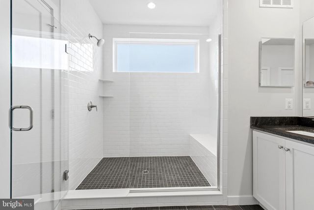 43182 MONGOLD SQ, Ashburn, VA 20148