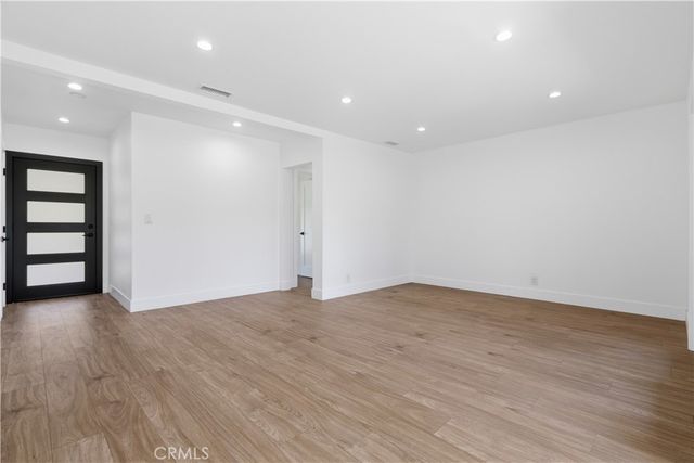 9841 Stanwin, Arleta, CA 91331