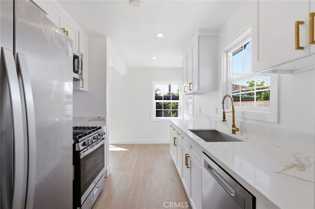 9841 Stanwin, Arleta, CA 91331