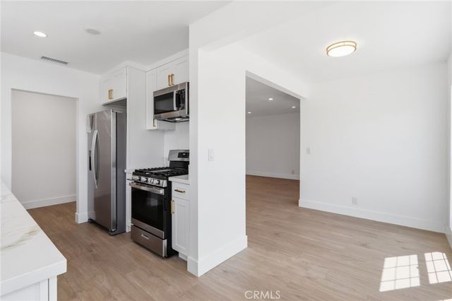 9841 Stanwin, Arleta, CA 91331