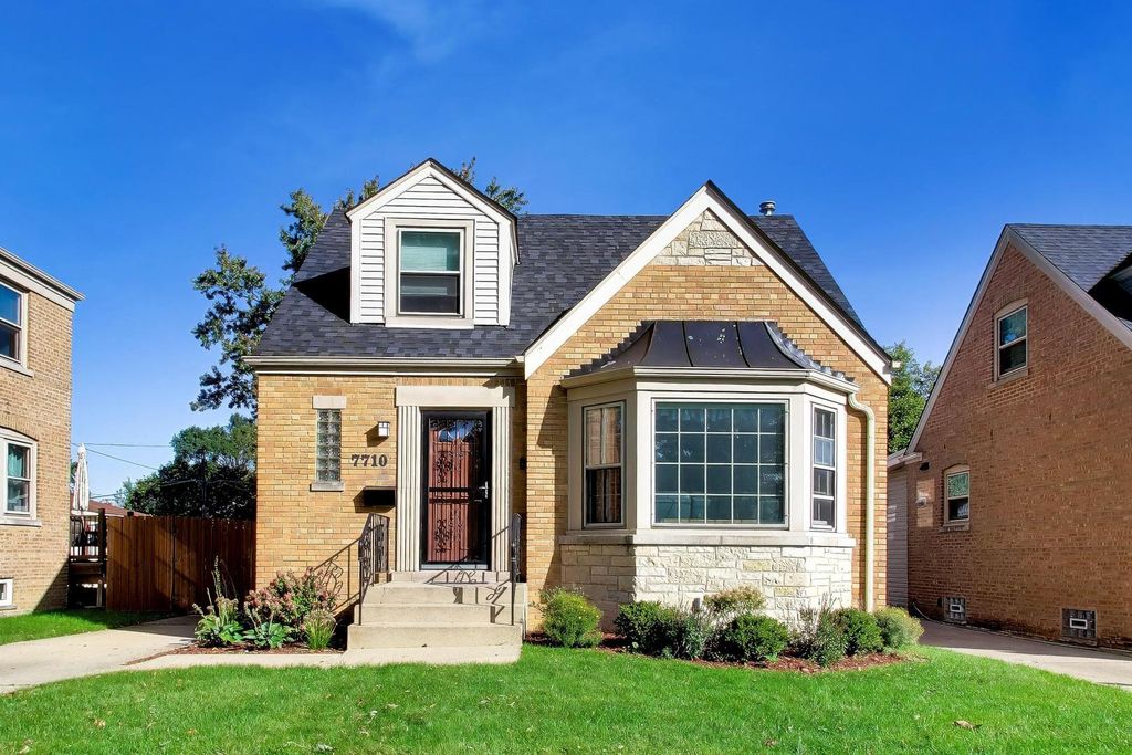 7710 W Peterson Avenue, Chicago, IL 60631 — exterior