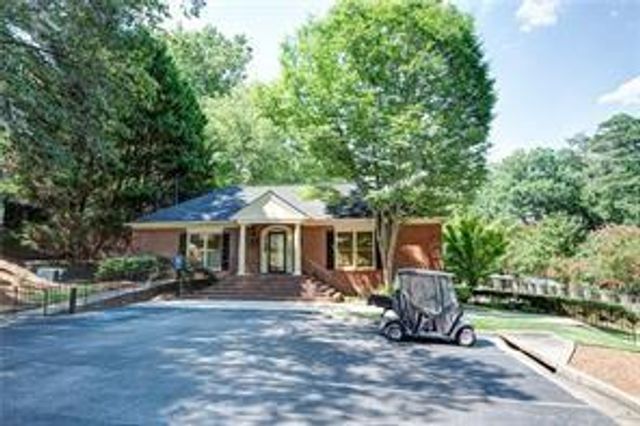 4 Plantation NE Drive B, Atlanta, GA 30324