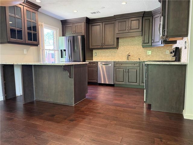 4 Plantation NE Drive B, Atlanta, GA 30324