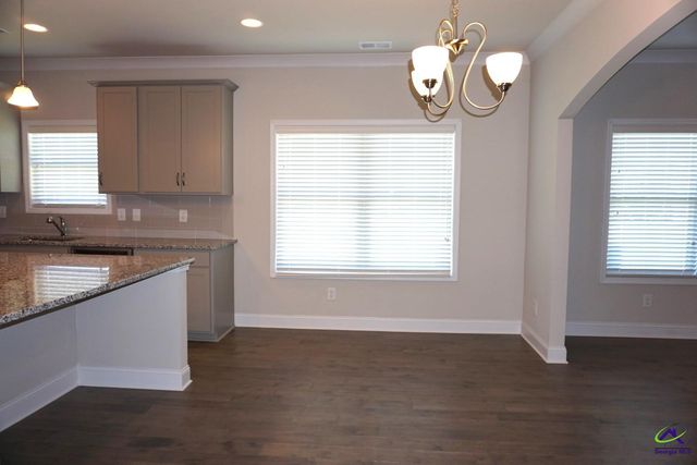 124 Bluecoat Trail, Byron, GA 31008