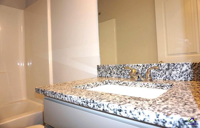 124 Bluecoat Trail, Byron, GA 31008